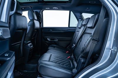 2022 Ford Everest - Thumbnail