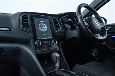 2019 Renault Megane - Thumbnail