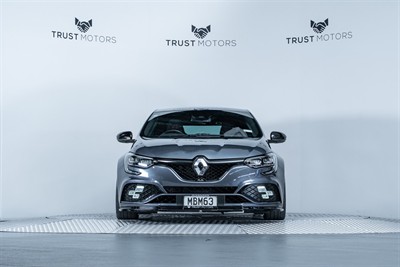 2019 Renault Megane - Thumbnail