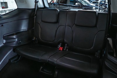 2022 Ford Everest - Thumbnail