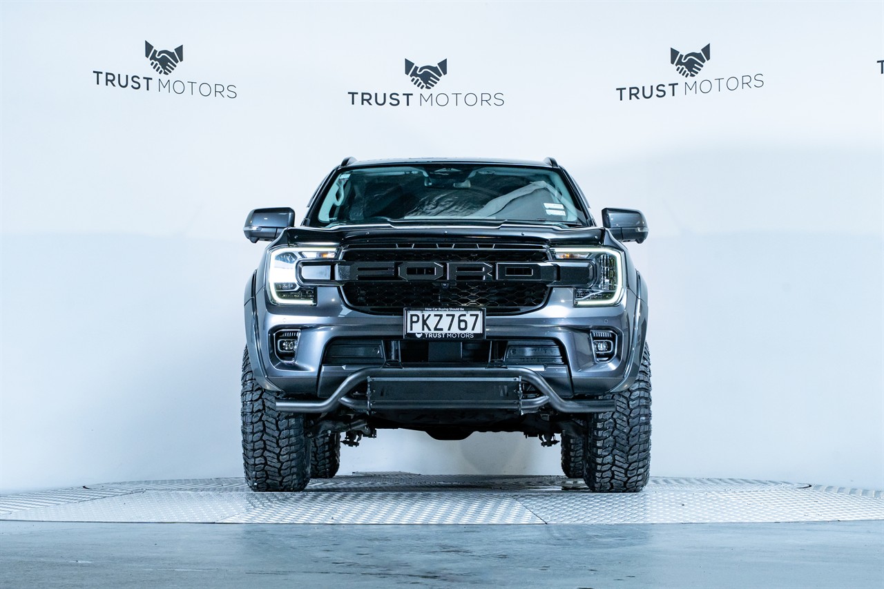 2022 Ford Everest