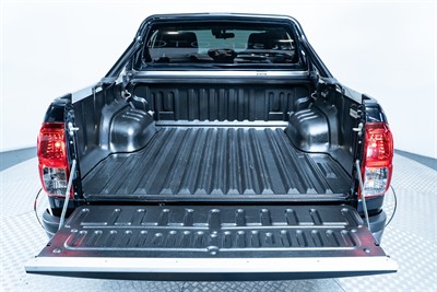 2020 Toyota Hilux - Thumbnail