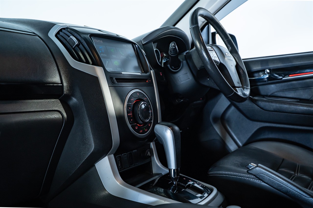 2021 Isuzu MU-X