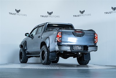 2021 Toyota Hilux - Thumbnail