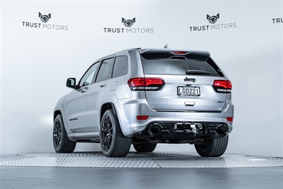 2014 Jeep Grand Cherokee - Thumbnail