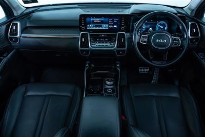 2023 Kia Sorento - Thumbnail