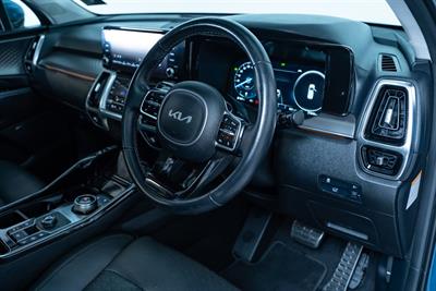 2023 Kia Sorento - Thumbnail