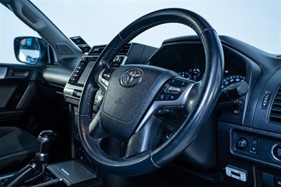 2018 Toyota Landcruiser Prado - Thumbnail