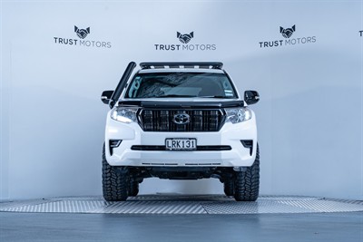 2018 Toyota Landcruiser Prado - Thumbnail