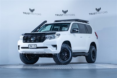 2018 Toyota Landcruiser Prado - Thumbnail