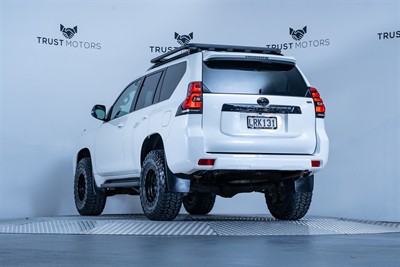 2018 Toyota Landcruiser Prado - Thumbnail