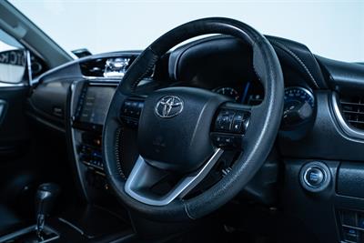 2021 Toyota Fortuner - Thumbnail