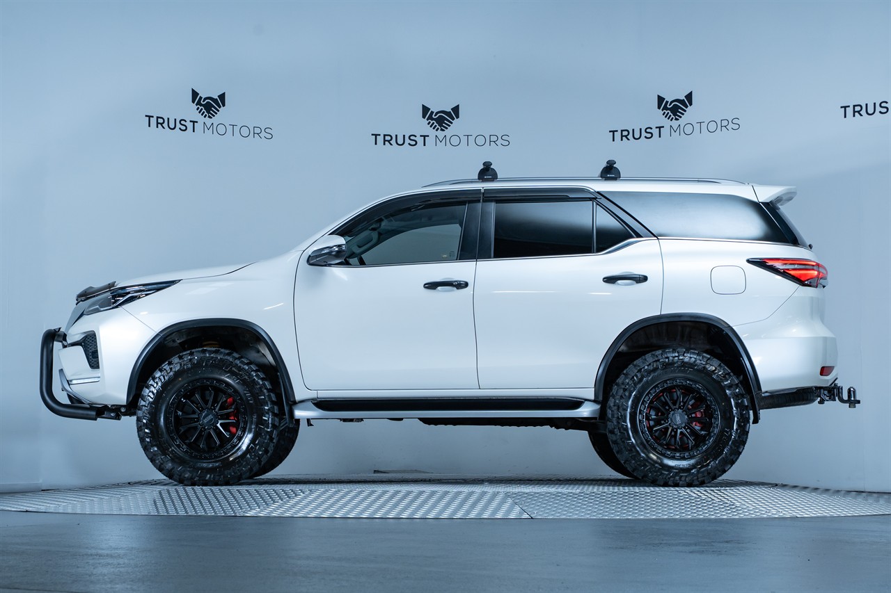 2021 Toyota Fortuner
