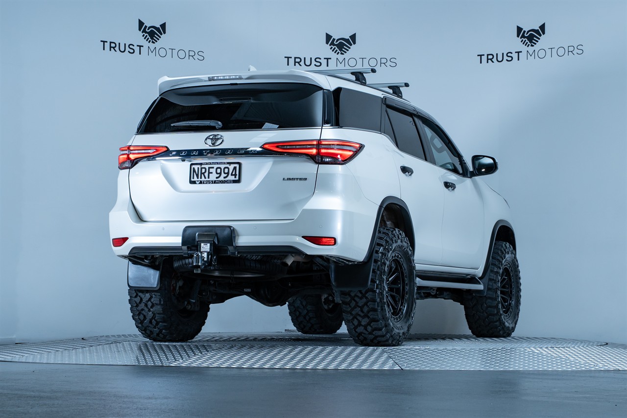 2021 Toyota Fortuner