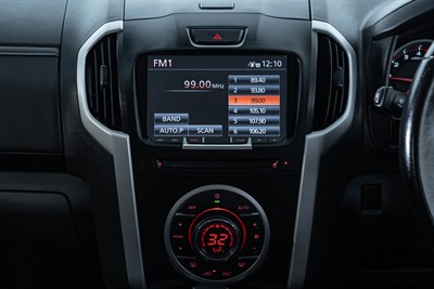 2019 Isuzu D-Max - Thumbnail