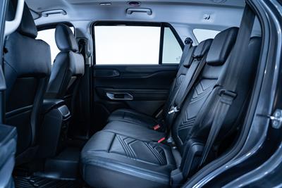 2022 Ford Everest - Thumbnail