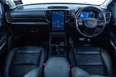 2022 Ford Everest - Thumbnail
