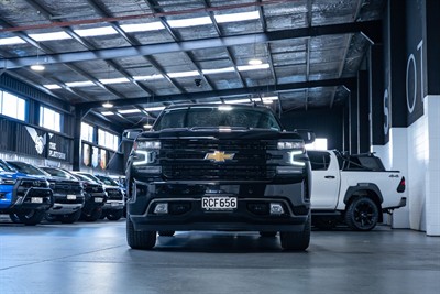 2021 Chevrolet Silverado - Thumbnail