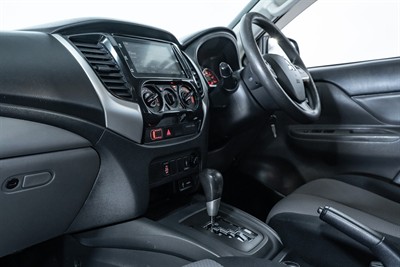 2018 Mitsubishi Triton - Thumbnail