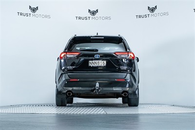 2021 Toyota Rav4 - Thumbnail