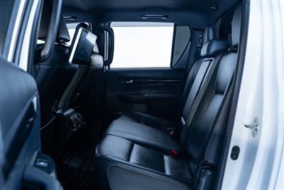 2019 Toyota Hilux - Thumbnail