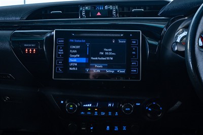 2019 Toyota Hilux - Thumbnail