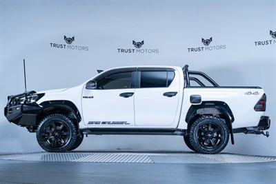 2019 Toyota Hilux - Thumbnail