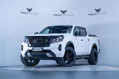 2021 Nissan Navara - Thumbnail