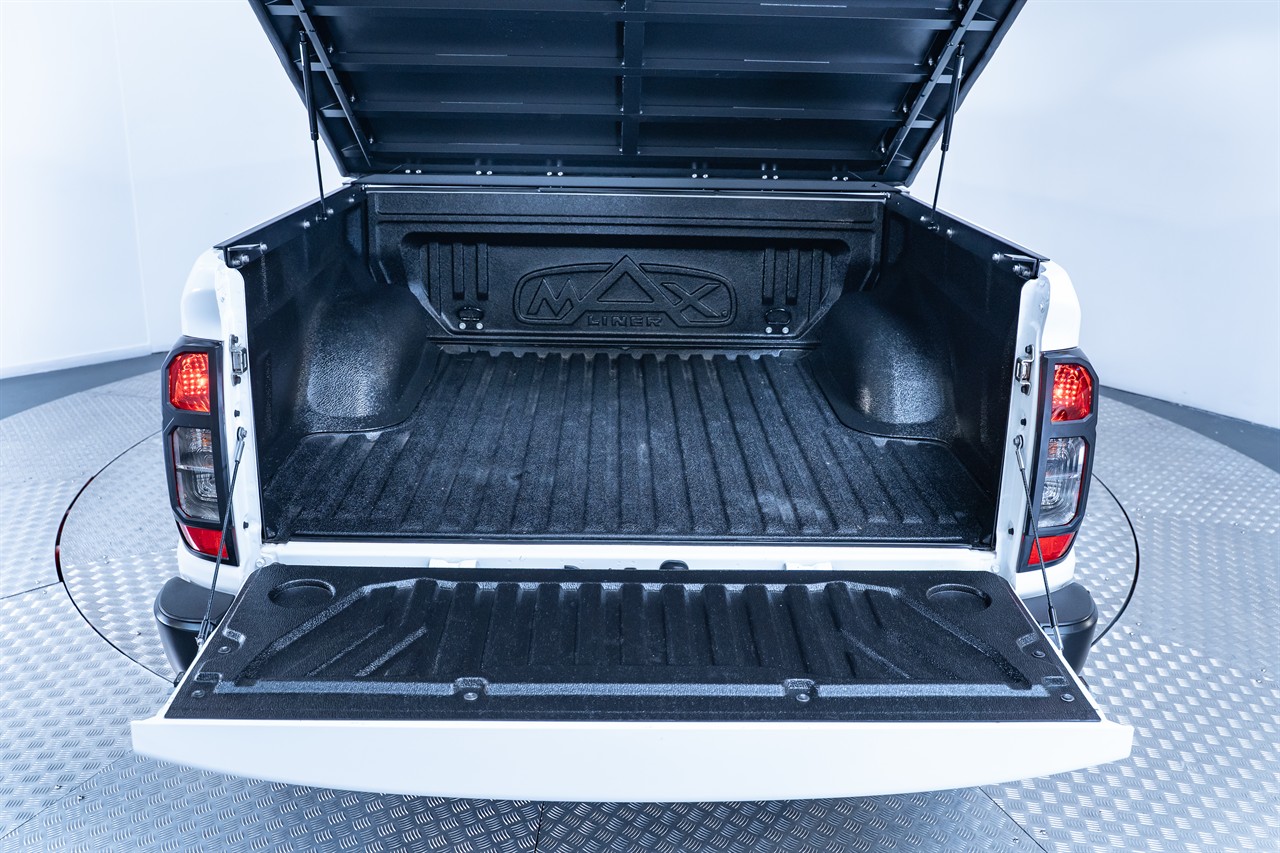 2021 Nissan Navara