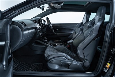 2010 Volkswagen Scirocco - Thumbnail