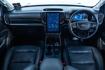 2023 Ford Everest - Thumbnail
