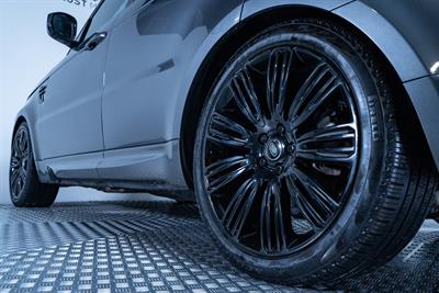 2018 Land Rover Range Rover Sport - Thumbnail