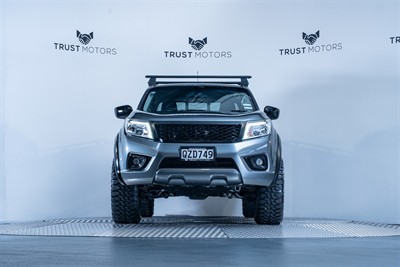 2017 Nissan Navara - Thumbnail