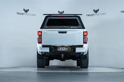 2022 Isuzu D-Max - Thumbnail