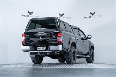 2019 Mitsubishi Triton - Thumbnail