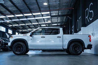 2023 Chevrolet Silverado - Thumbnail