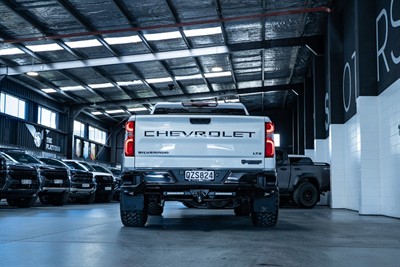 2023 Chevrolet Silverado - Thumbnail