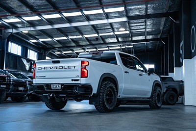 2023 Chevrolet Silverado - Thumbnail