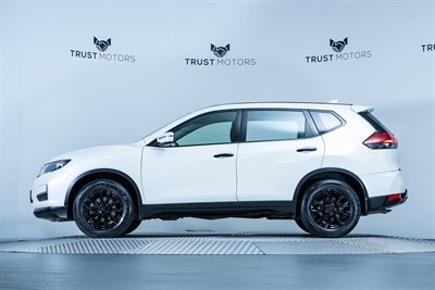 2021 Nissan X-Trail - Thumbnail