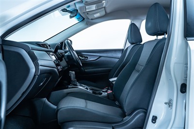 2021 Nissan X-Trail - Thumbnail