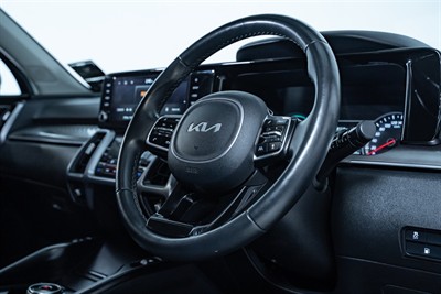 2023 Kia Sorento - Thumbnail