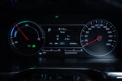 2023 Kia Sorento - Thumbnail