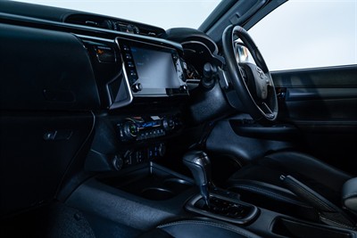 2023 Toyota Hilux - Thumbnail