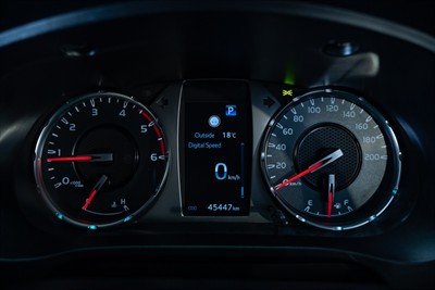 2023 Toyota Hilux - Thumbnail