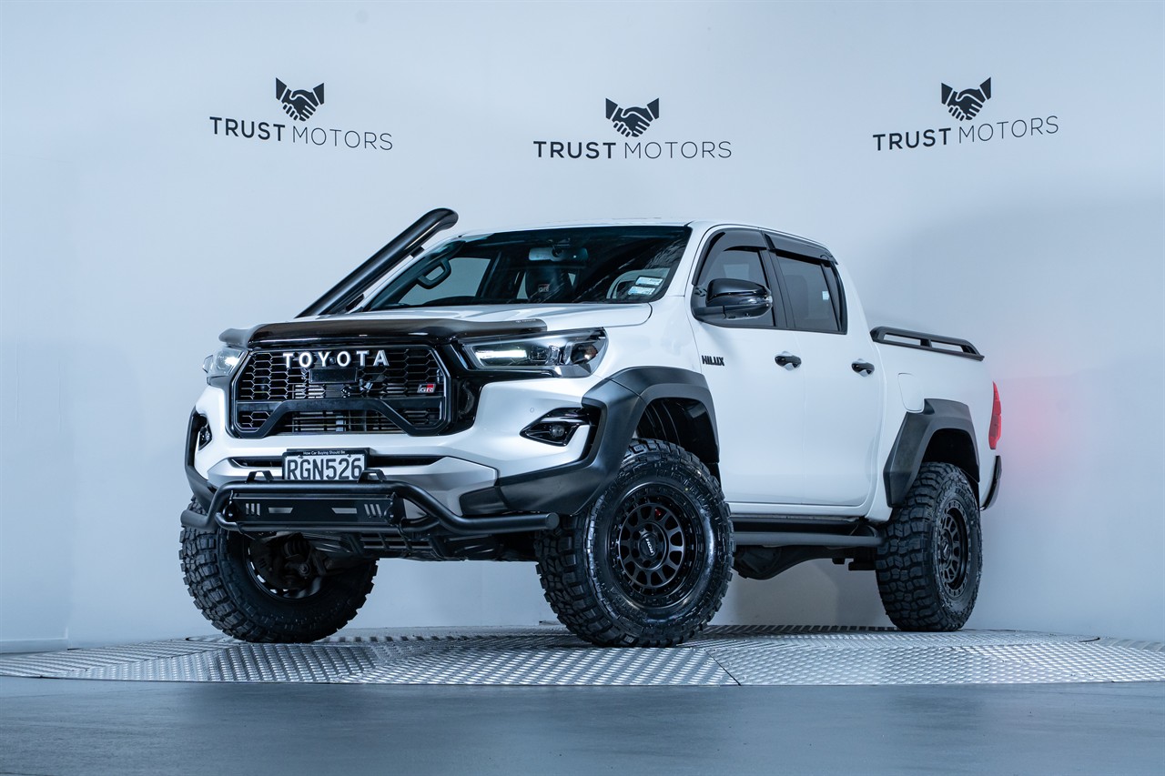 2023 Toyota Hilux