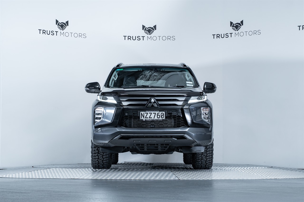 2022 Mitsubishi Pajero Sport