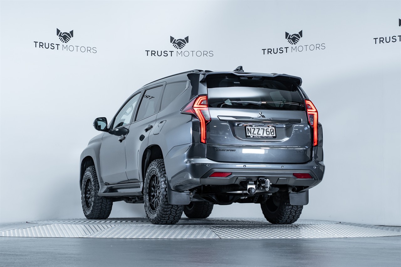 2022 Mitsubishi Pajero Sport