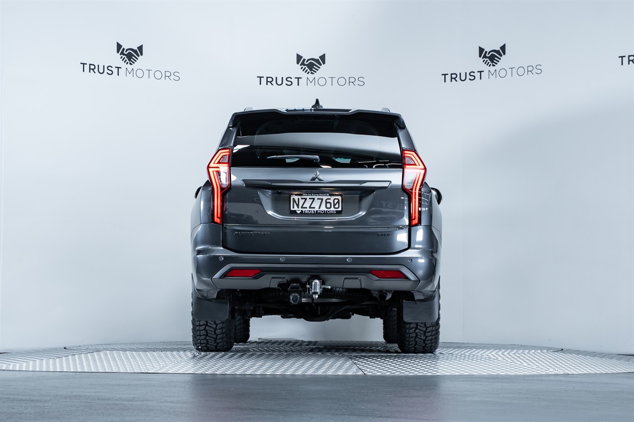 2022 Mitsubishi Pajero Sport