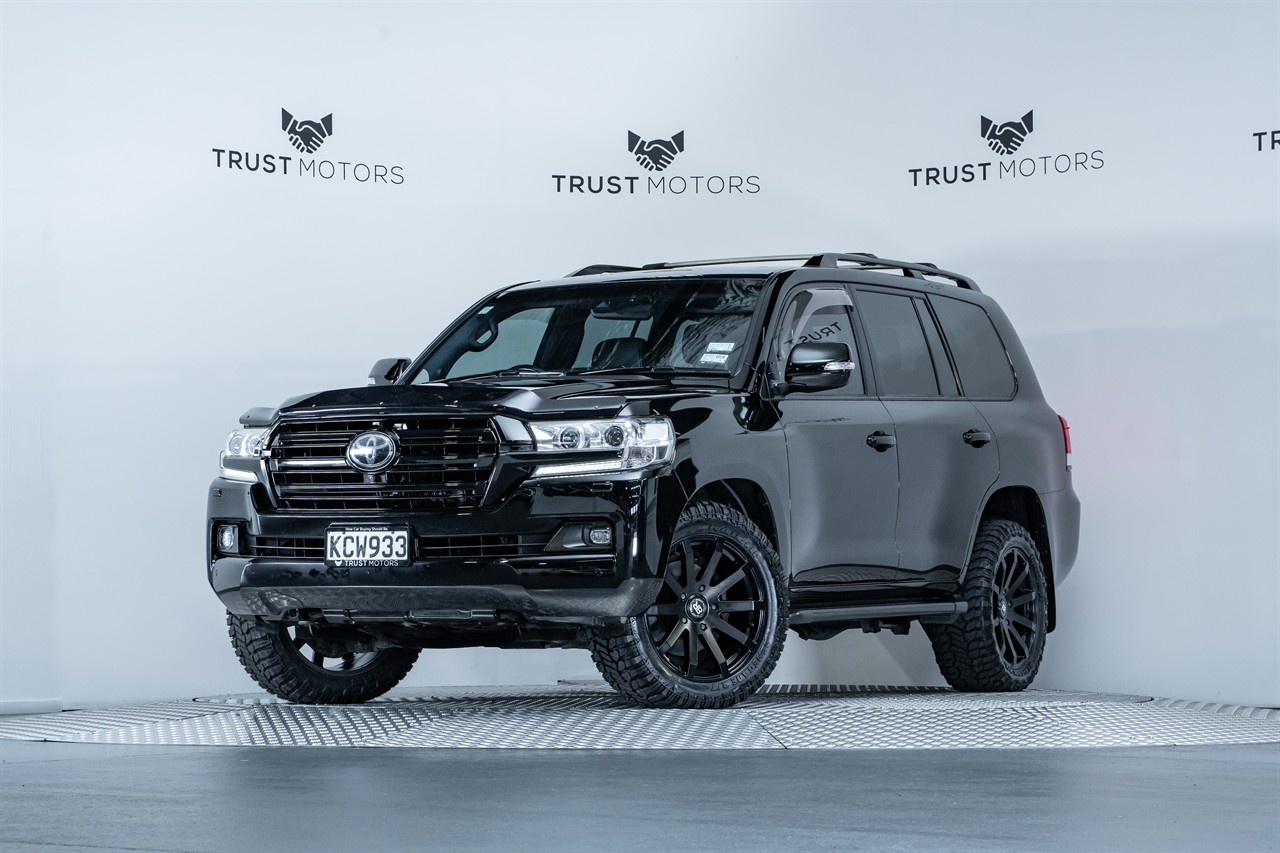2016 Toyota Landcruiser