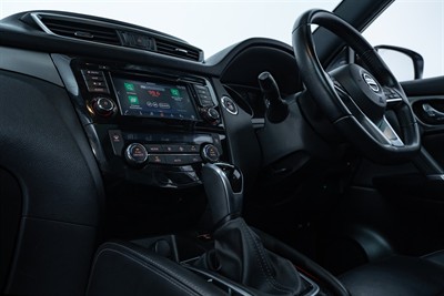 2020 Nissan Qashqai - Thumbnail